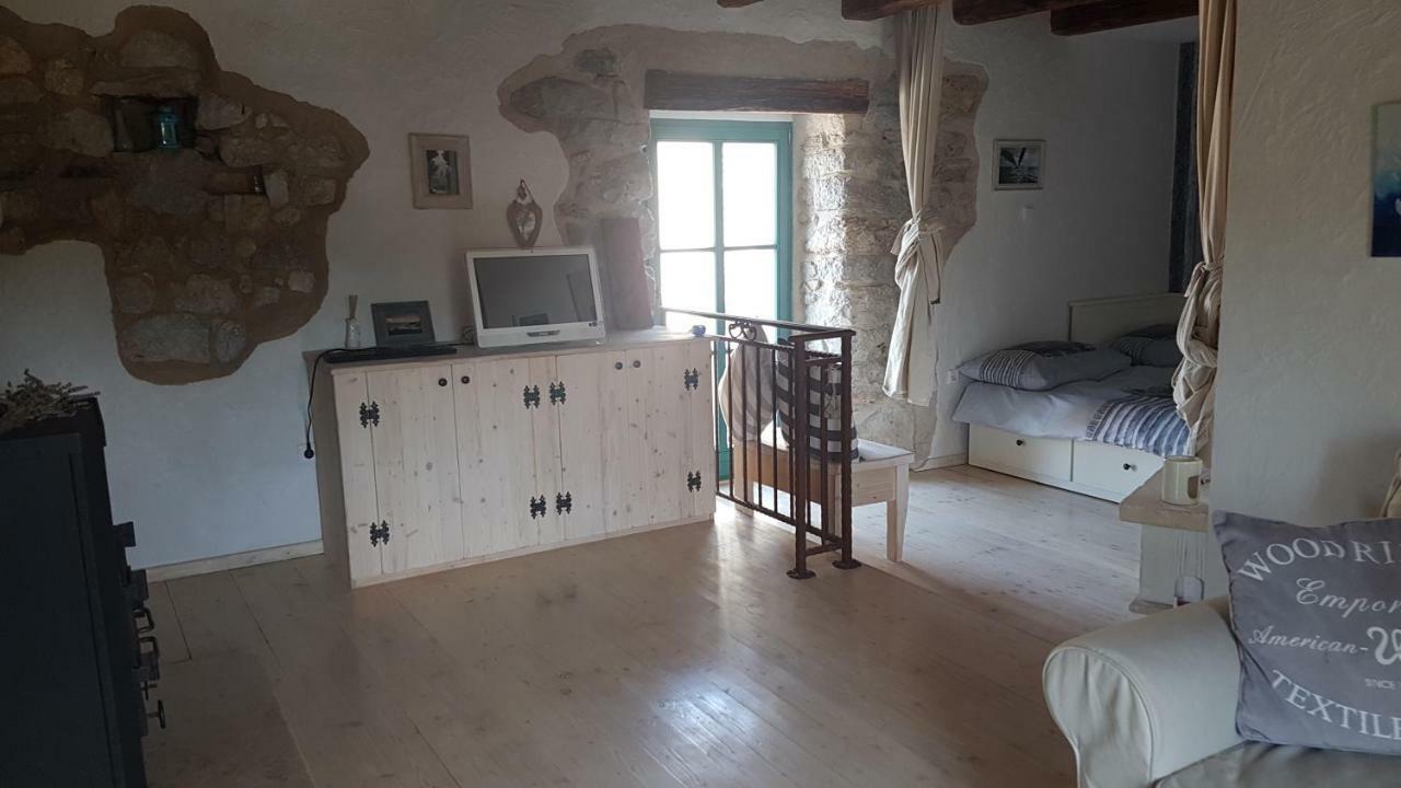 Holiday Home Olea Malinska Exteriér fotografie